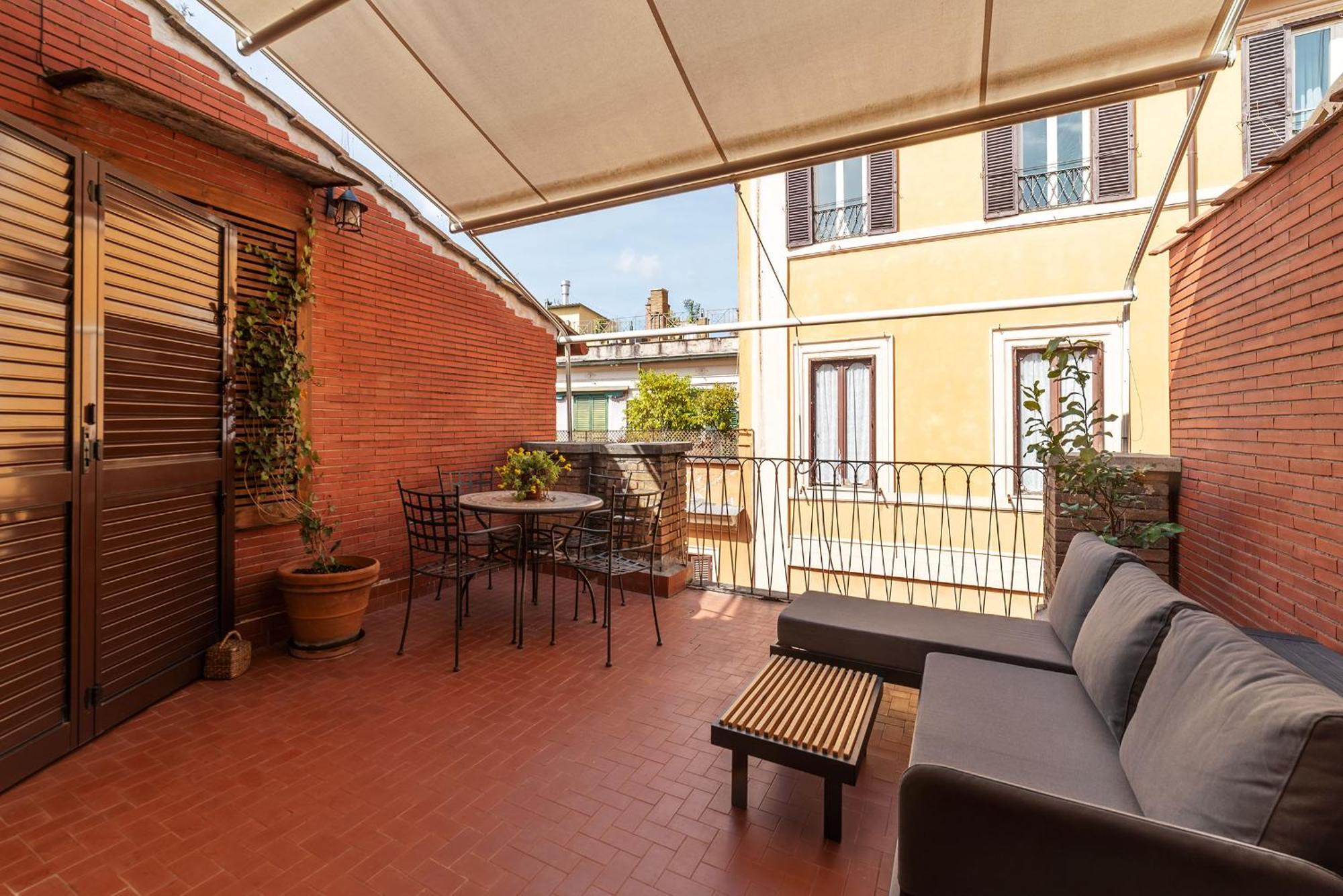 Rasella 21 - Fromhometorome Apartment Rom