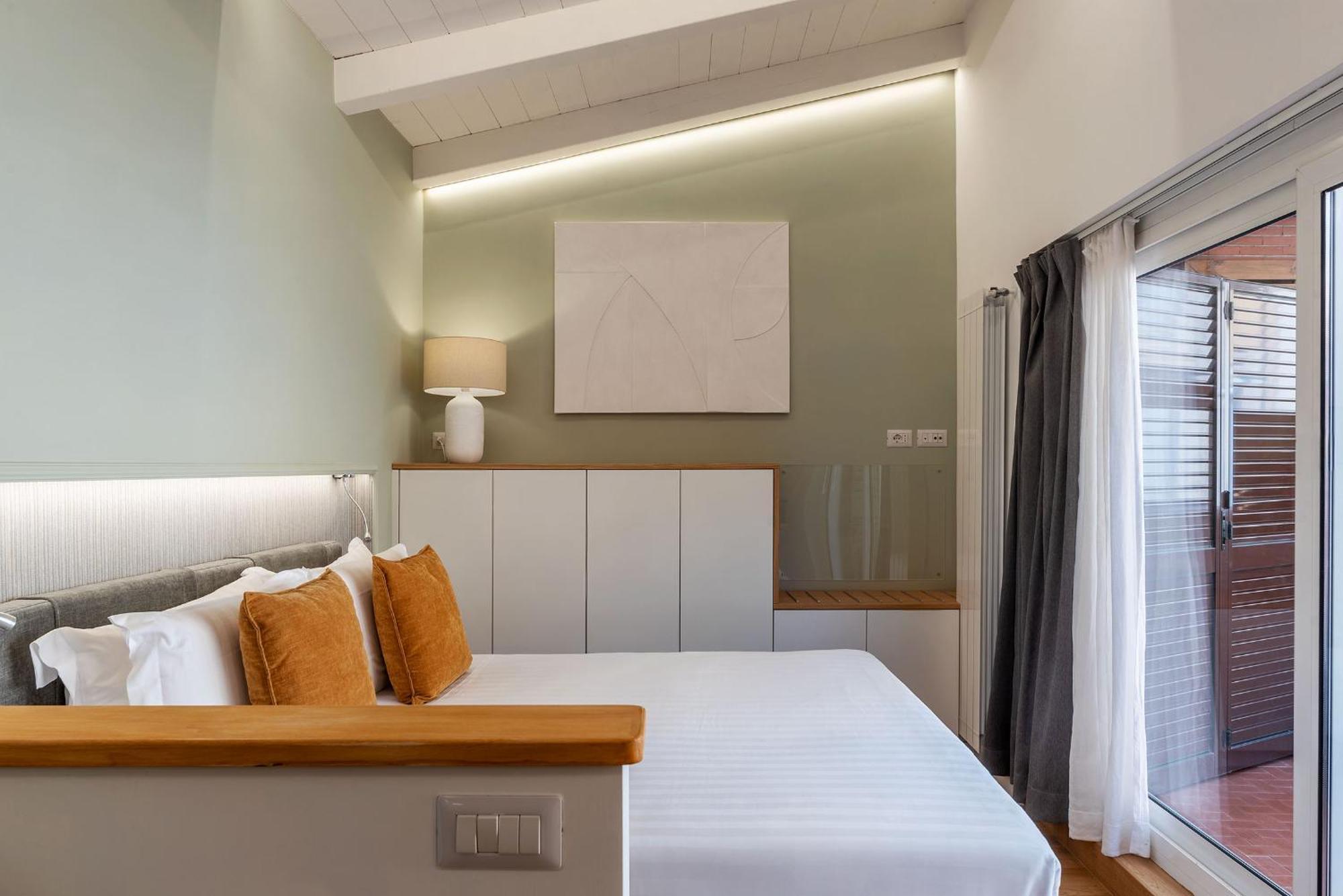 Rasella 21 - Fromhometorome Apartment