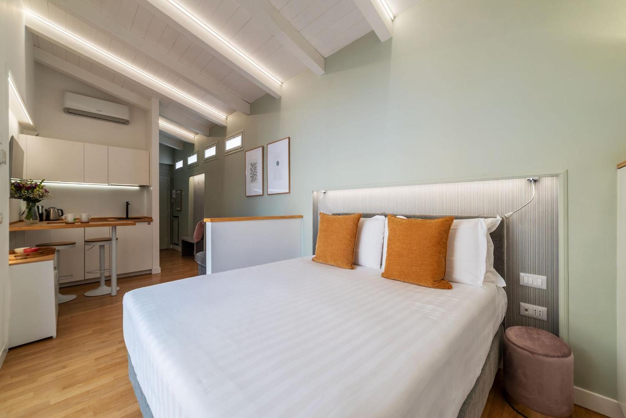 Apartment Rasella 21 - Fromhometorome