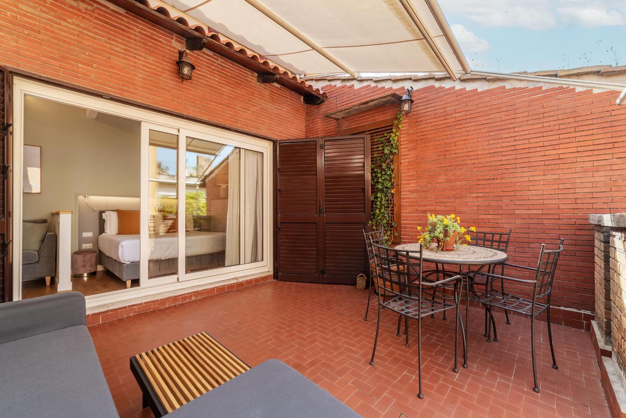 Rasella 21 - Fromhometorome Apartment *